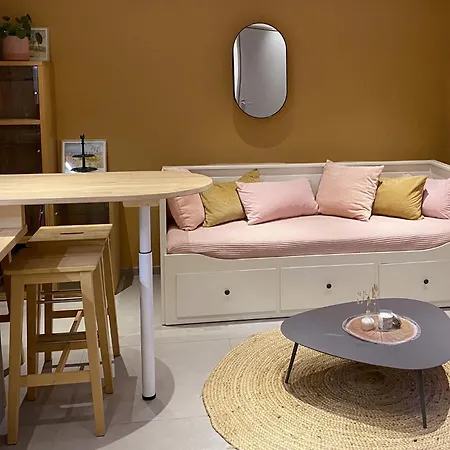 Maison Souche منزل ريفي